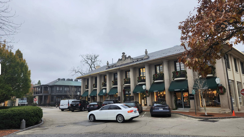 America's first planned shopping center is a historic Midwest mecca of ...