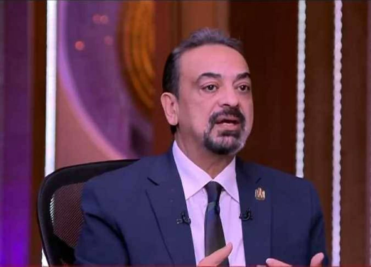 الصحة: مصر خالية تمامًا من فيروس إيبولا.. ورفع درجة الاستعداد بالمنافذ  الجوية والبحرية