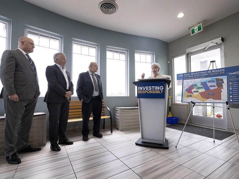 Dilkens details millions for road work in east Windsor