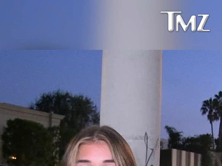 Alice Rosenblum says she’d still date Clavicular someday