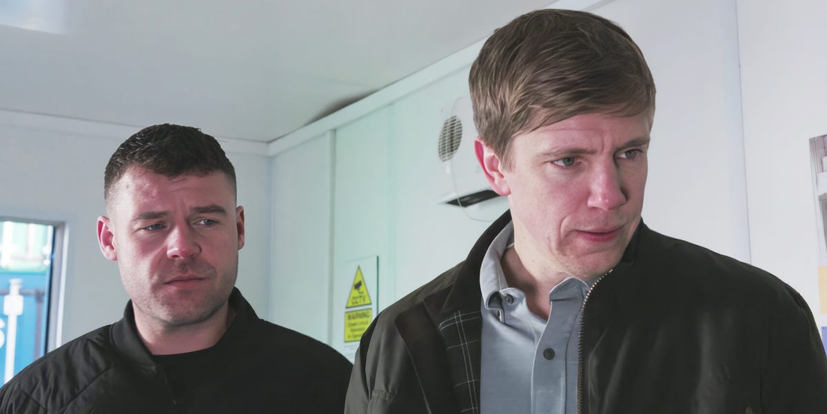 Kev Townsend returns to Emmerdale as arson suspicions grow