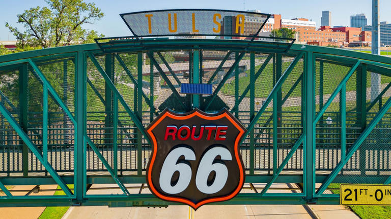 This US city's classic car tribute to Route 66 is set to shatter a ...