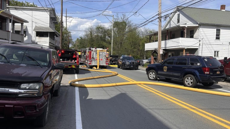 Crews respond to condemned garage fire in Luzerne County