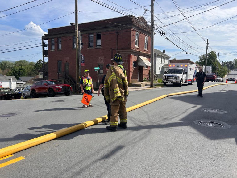 Crews respond to condemned garage fire in Luzerne County