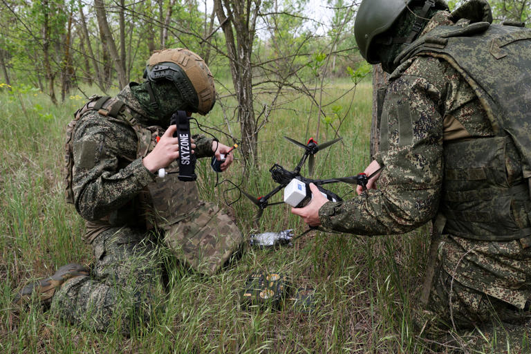 China's secret drone training for Russian troops