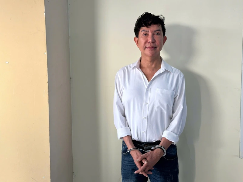Khởi tố ca sỹ Long Nhật, Sơn Ngọc Minh cùng 70 đối tượng trong đường dây ma túy