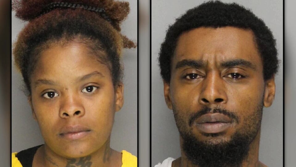 Parents gambling while young children left in hot car for hours, police say