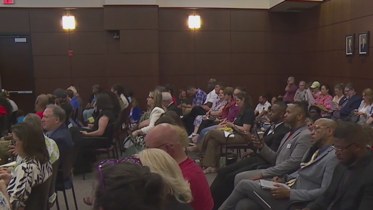 Forsyth County community, educators pack commissioners meeting to speak ...