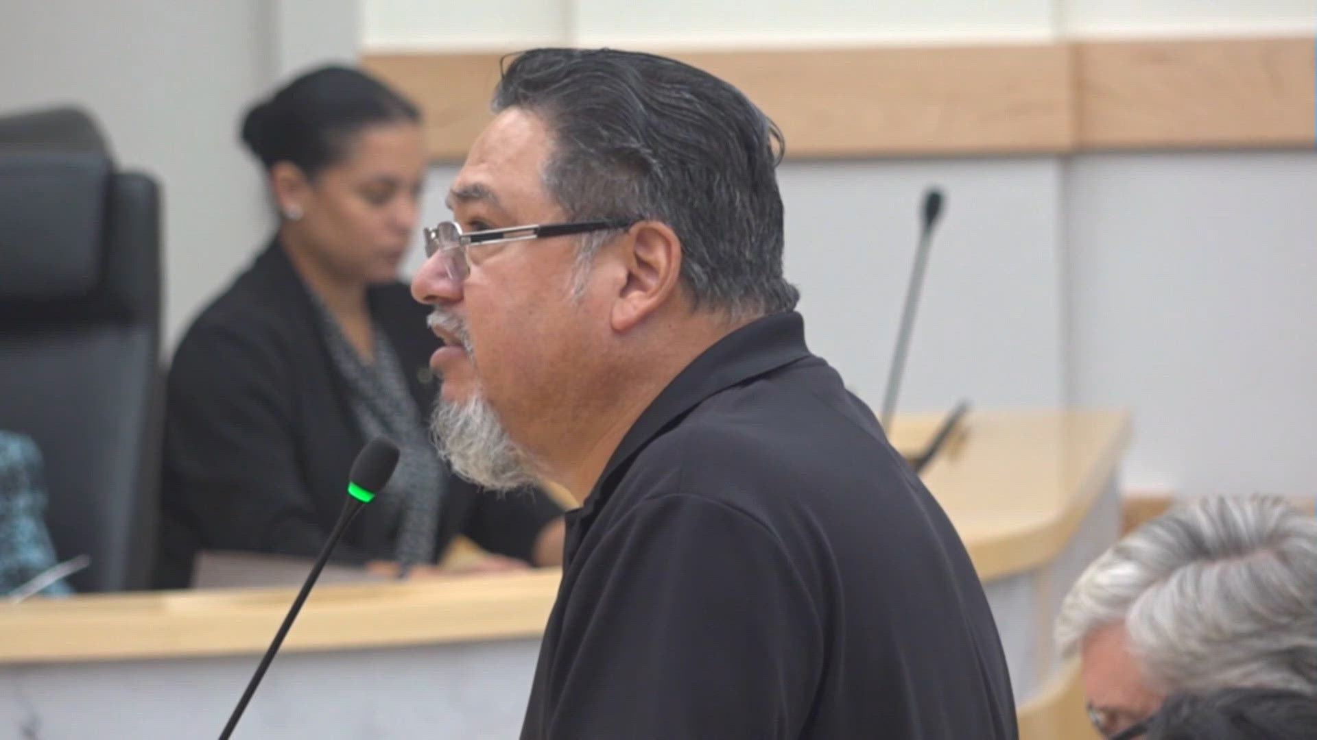 Corpus Christi council advances next steps in potential mayor removal ...