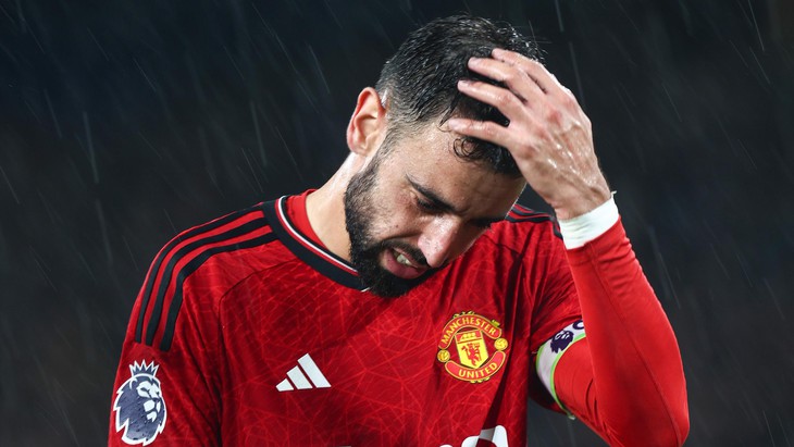Fan đội nào buồn phiền nhất sau khi Arsenal vô địch?