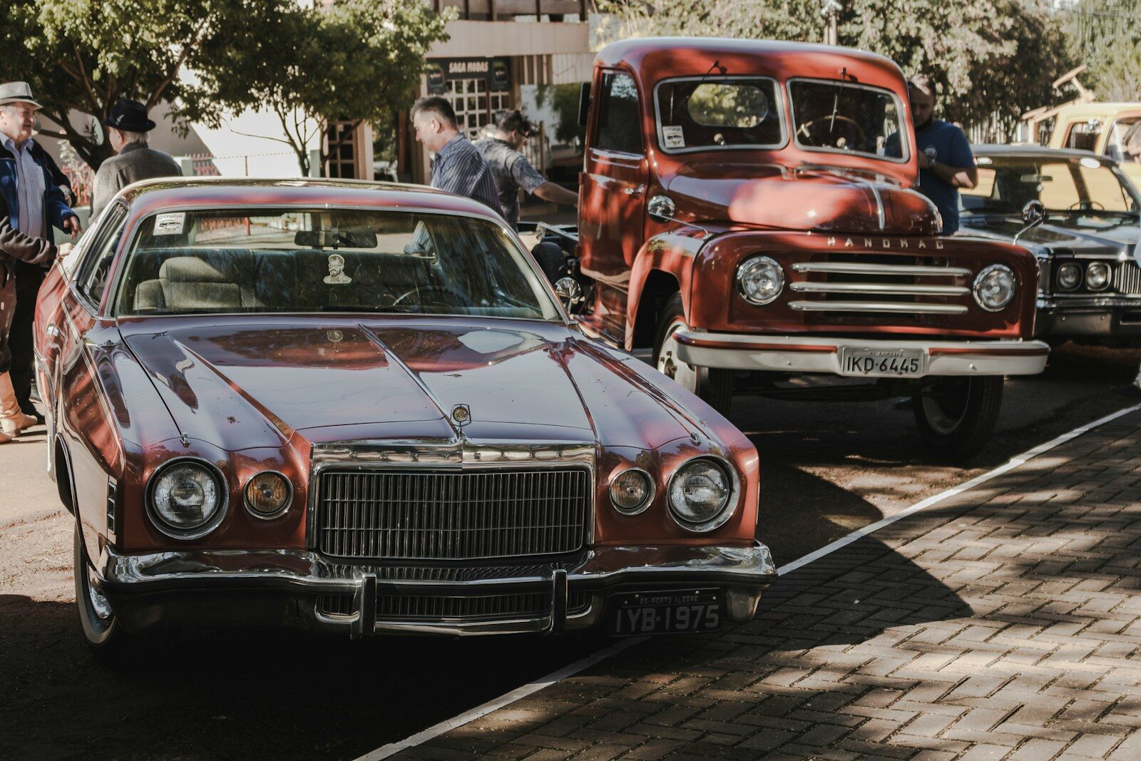 14 forgotten car features that defined their eras
