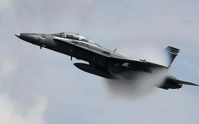 RMAF confirms fighter jet landed at KKIA after engine problem