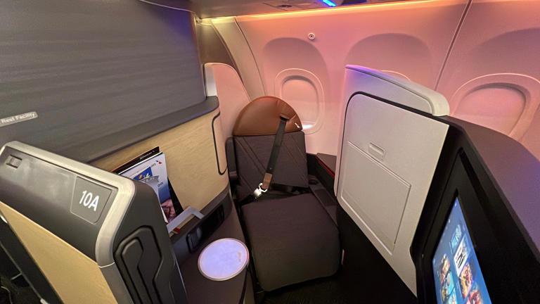 Why flight attendants' warnings about aircraft interior features get ...