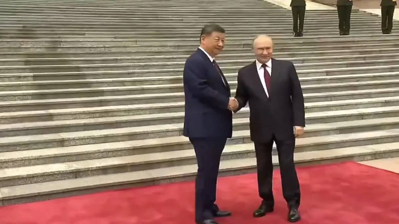 Putin-Xi tea diplomacy: Trade, Siberia pipeline on agenda - Details