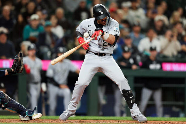 Benintendi’s ninth-inning single sends the White Sox past the Mariners 2-1