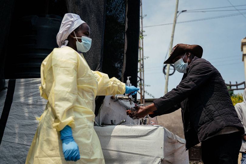 WHO faces US criticism as it admits Ebola outbreak began 'couple of months ago'