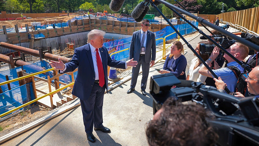 GOP opposition and Senate ruling imperil Trump ballroom funds
