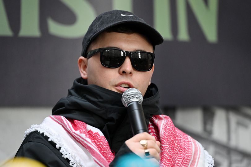 Kneecap rapper blasts Irish Americans for forgetting their own history