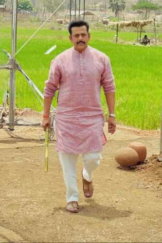 After 'Jaldi the Late', Ravi Kishan is back with another banger 'Home ...