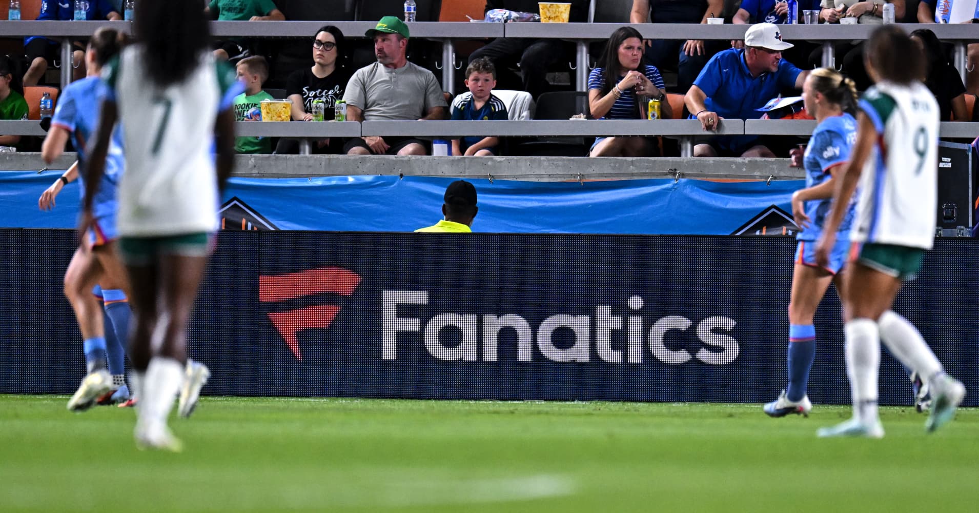 Fanatics to launch first credit card as part of broader deal with ...