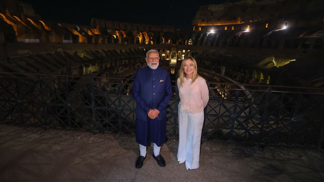 PM Modi accorded top military honour in Rome in presence of Giorgia ...