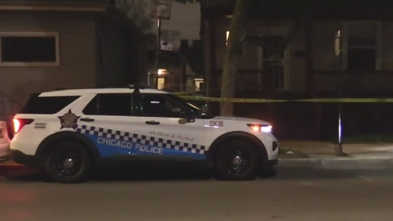 3 teens wounded in 2 separate shootings in Chicago's West Side