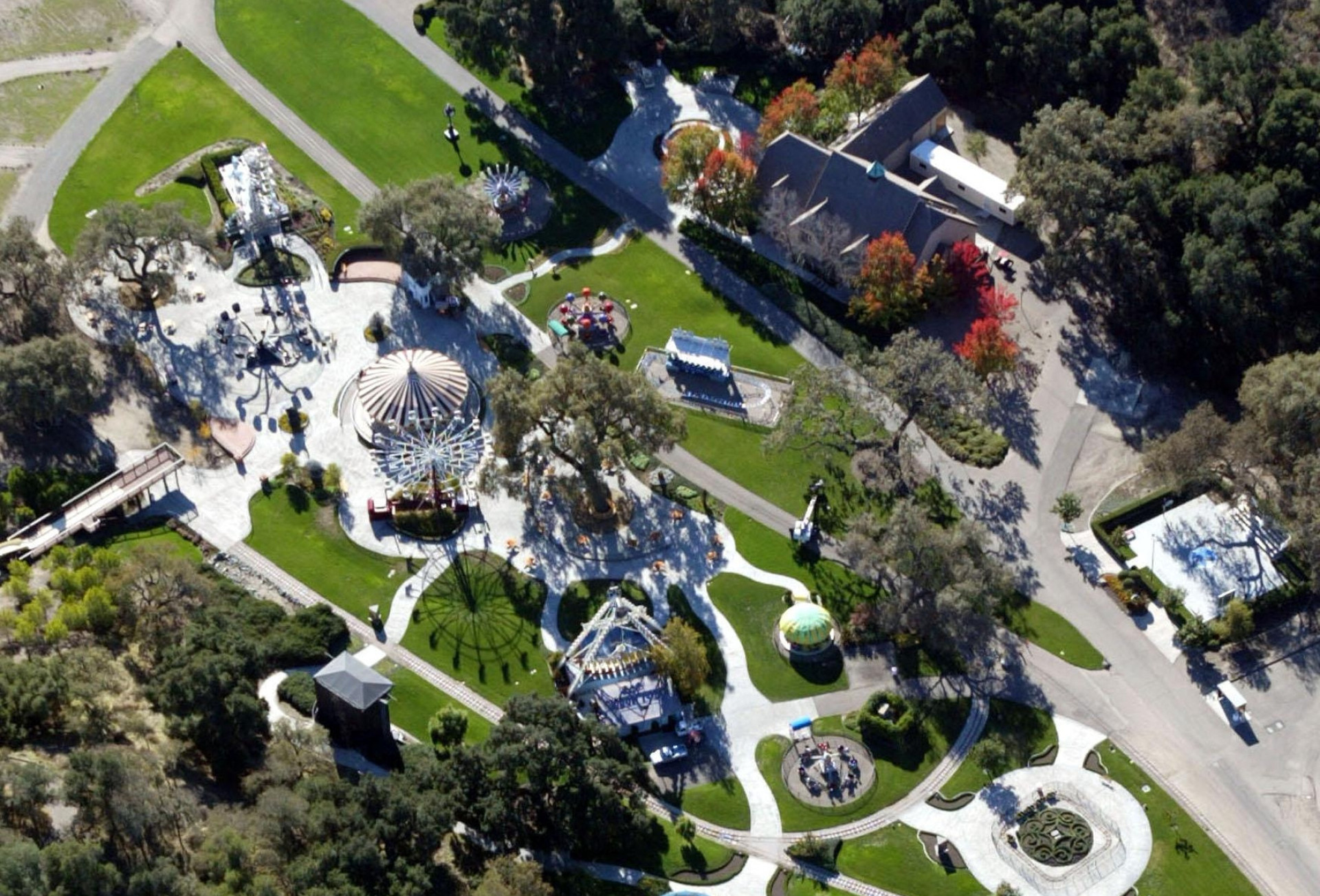 whatever-happened-to-michael-jackson-s-neverland-ranch