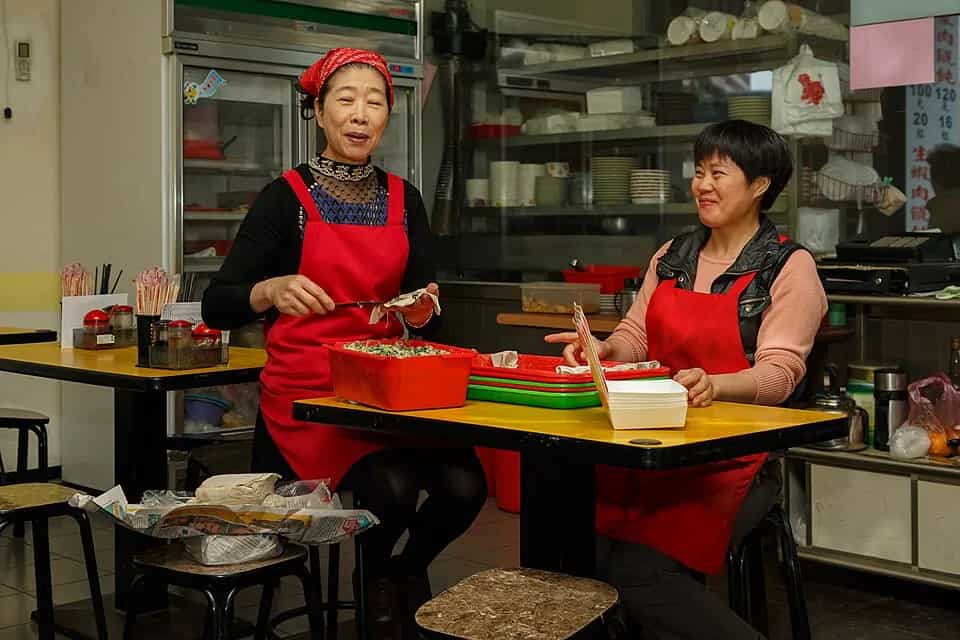 In Taiwan travelogue, every meal tells a story of empire