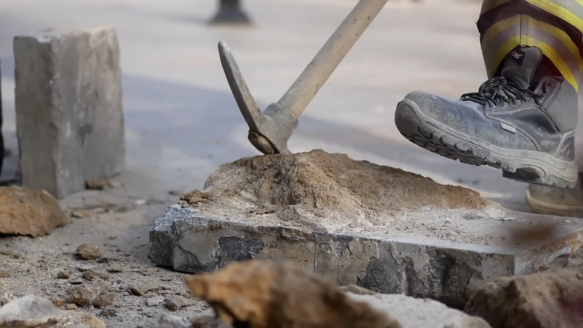 Geological events that completely reshaped continents while early ...