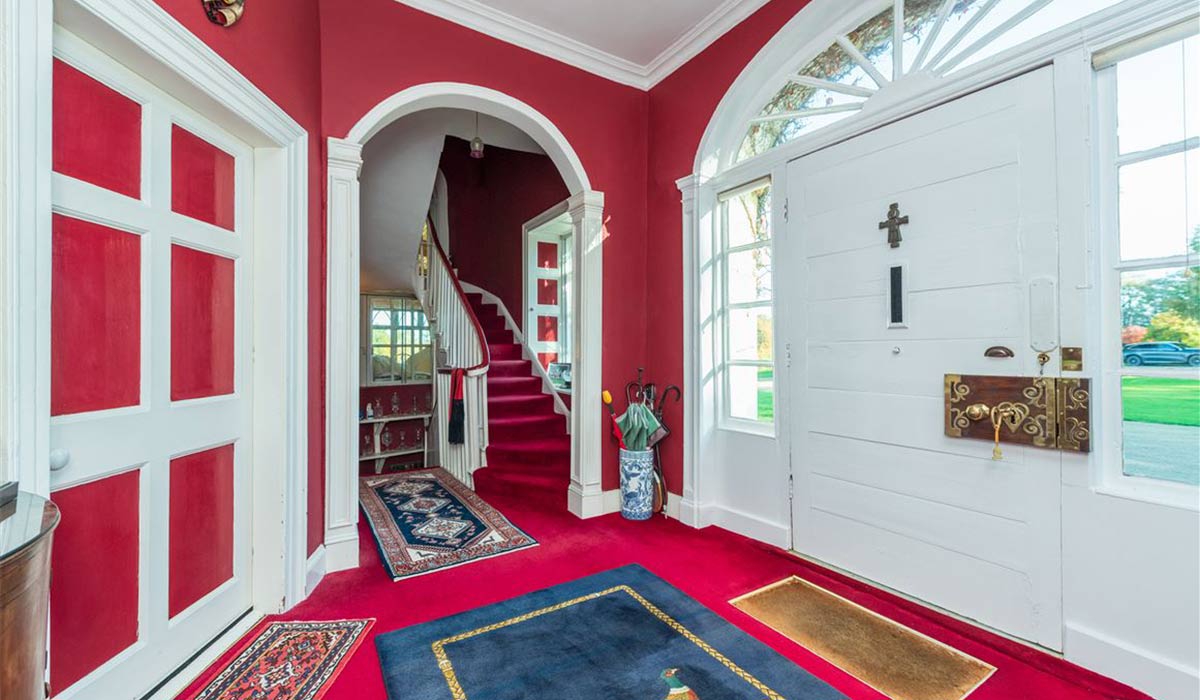 Racing legend's world-famous Kilkenny stud hits the market for €4million
