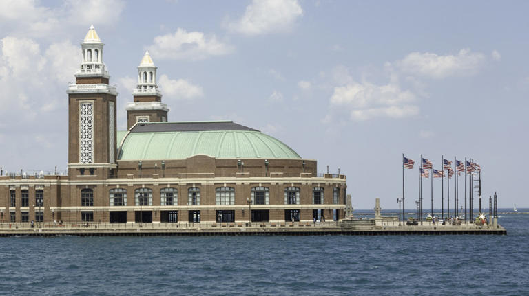 The Midwest's 6 most charming walkable piers promise sweet summer fun