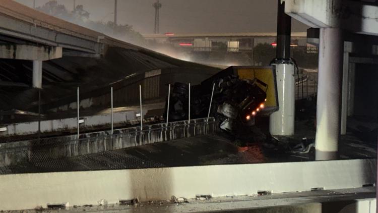 Box truck flies off I-10 onto ramp to I-45 in downtown Houston