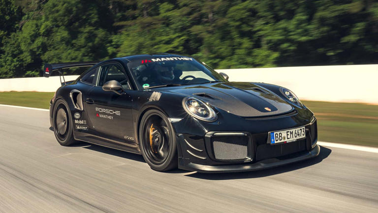 Porsche 911 GT2 RS with Manthey kit sets a new lap record