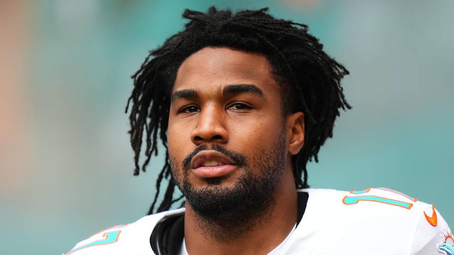 Malik Willis' candor on Jaylen Waddle trade calls Dolphins' plans into ...