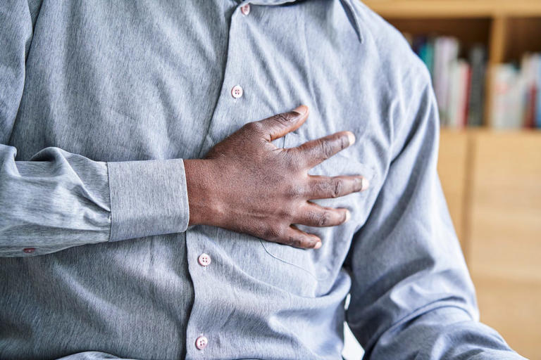 3 subtle signs of heart problems you should never ignore, according to ...