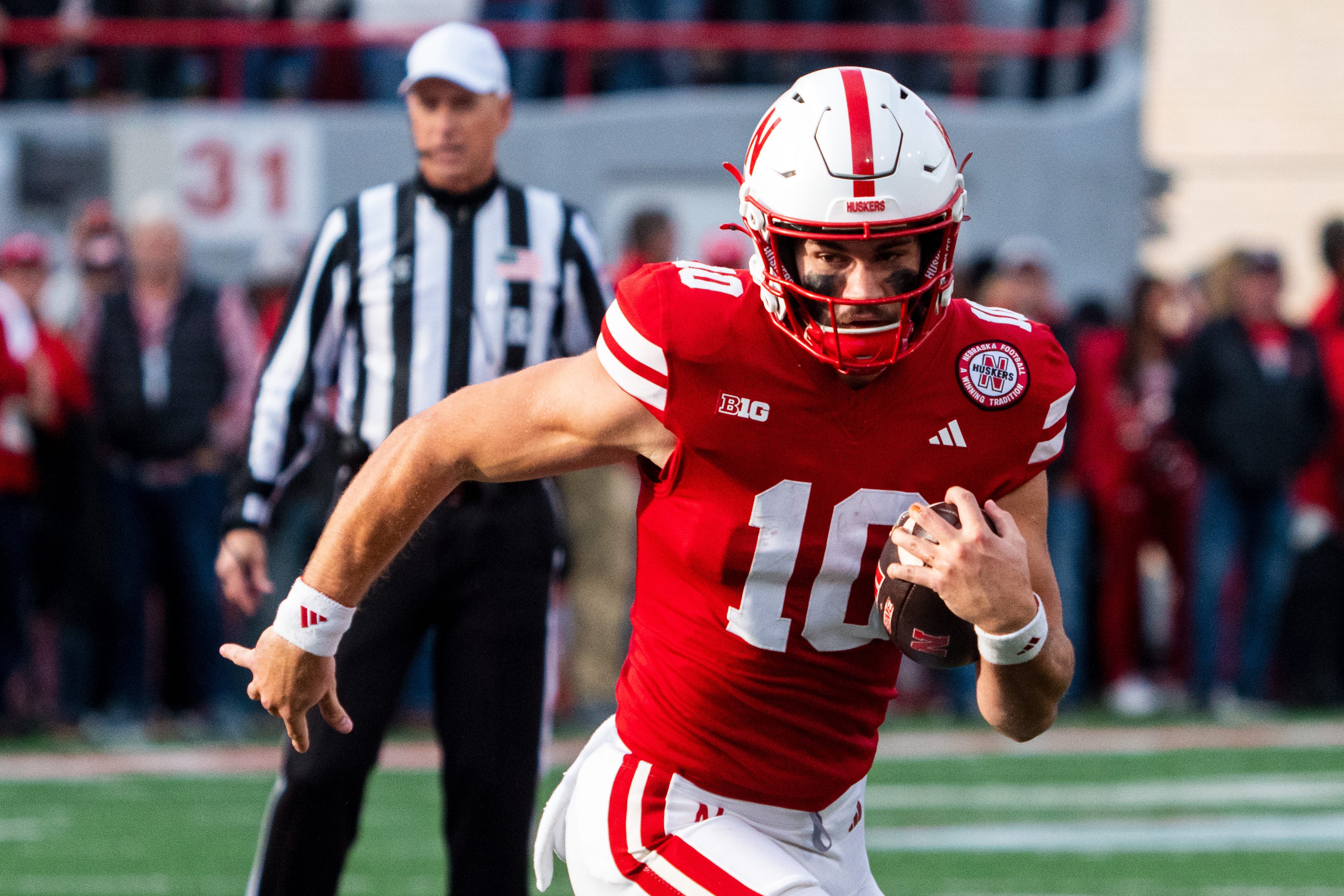 Panthers sign QB-turned-TE on Wednesday