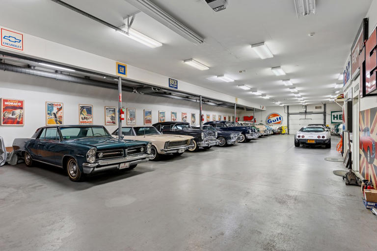 Long Island home features massive garage with space for 41 classic cars ...