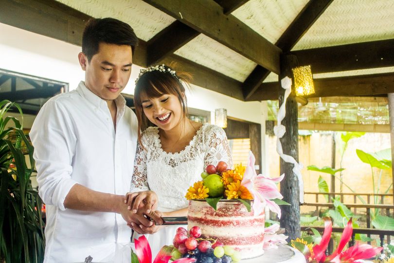Bride dumps husband 1 day after wedding over his disgusting cake stunt
