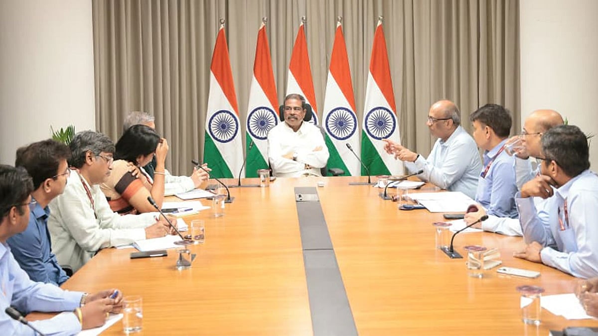 NEET-UG re-exam: Dharmendra Pradhan holds high-level security meeting ...