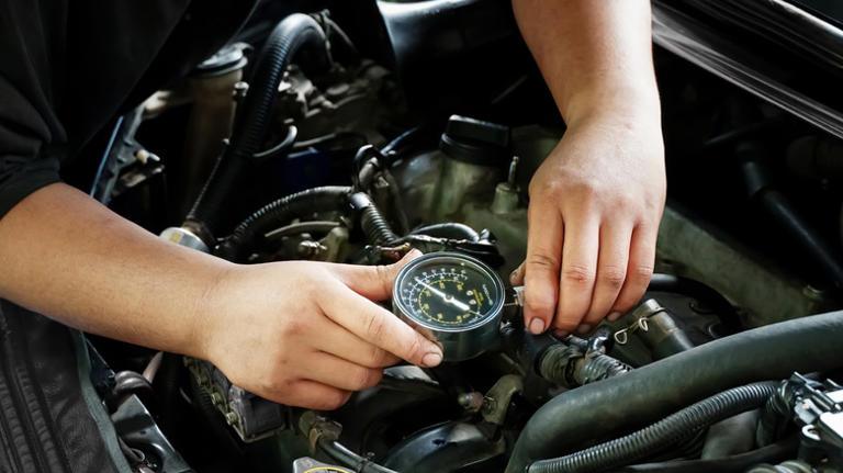 Engine Compression Testers: What Different Types Exist & How Much Do ...