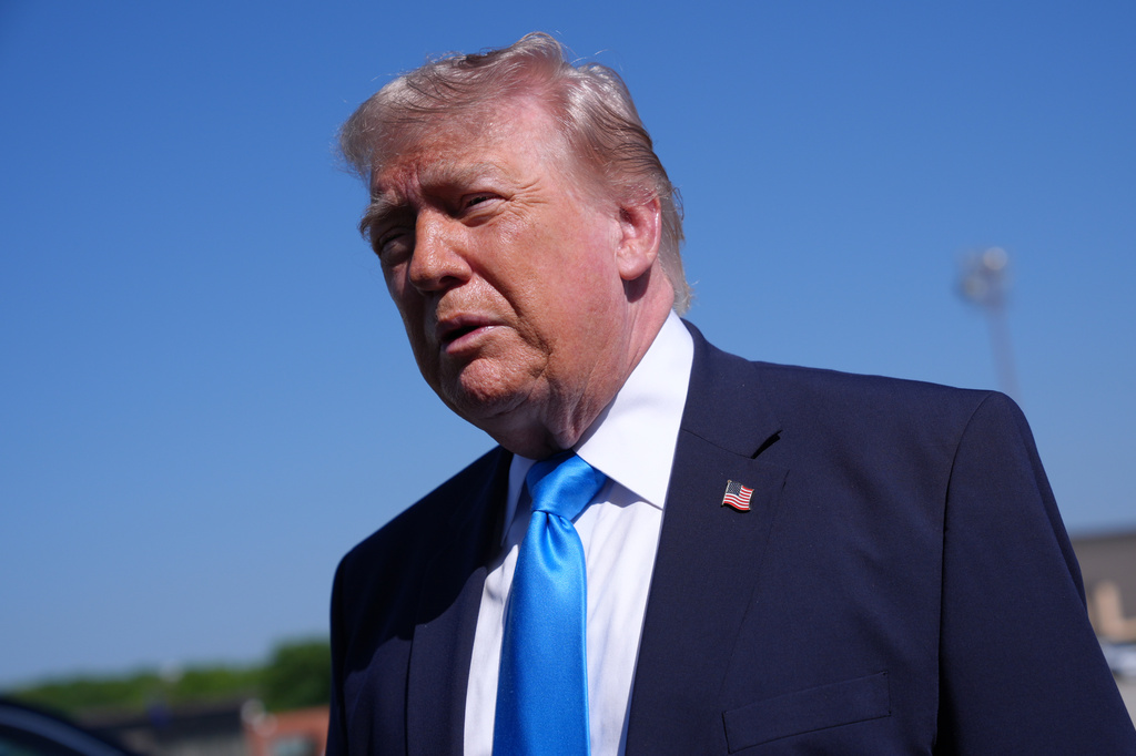 Trump White House hands out 'weaponization fund' talking points to GOP ...