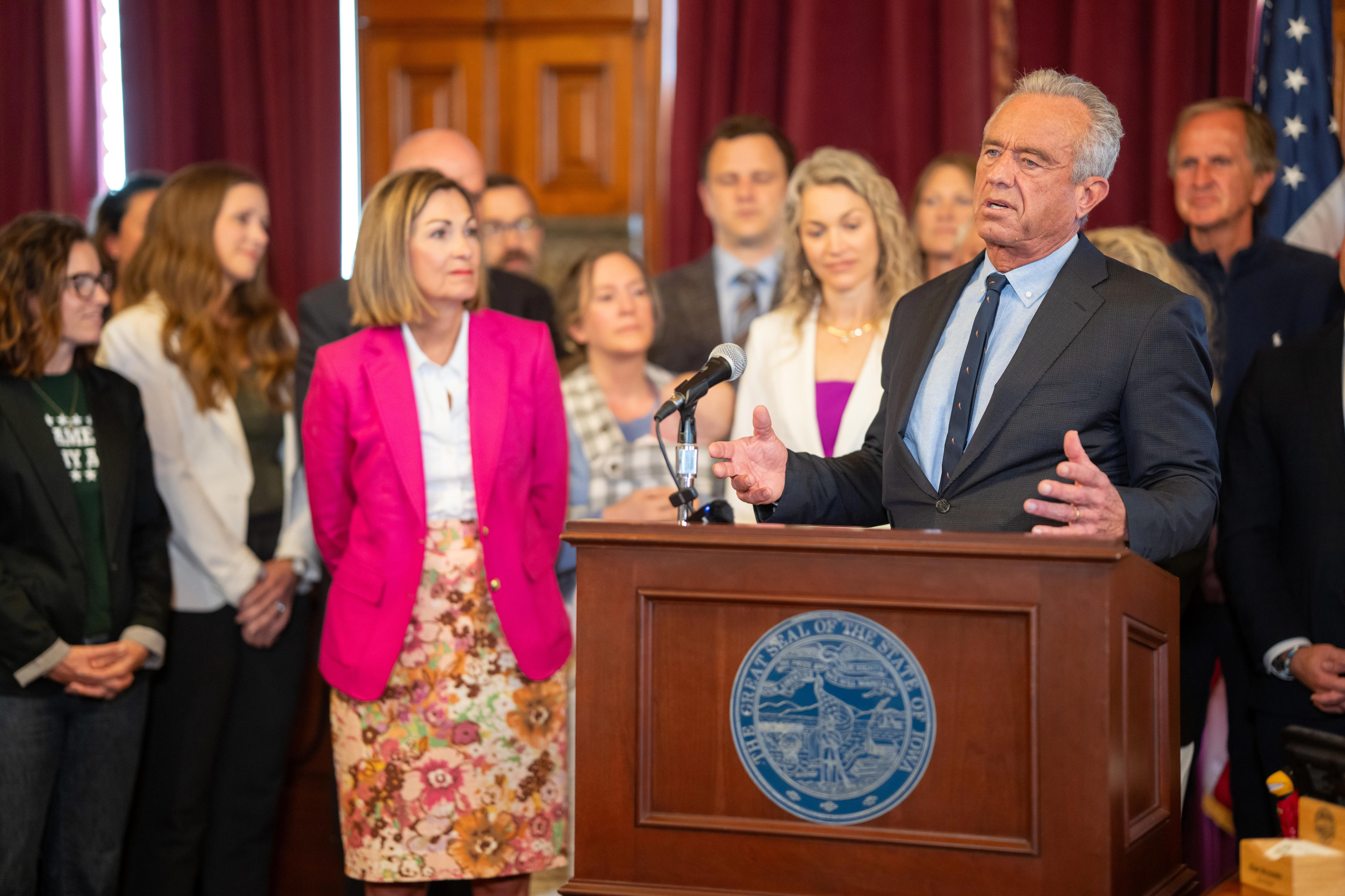 RFK Jr. on hand for Iowa MAHA bill signing with Gov. Kim Reynolds