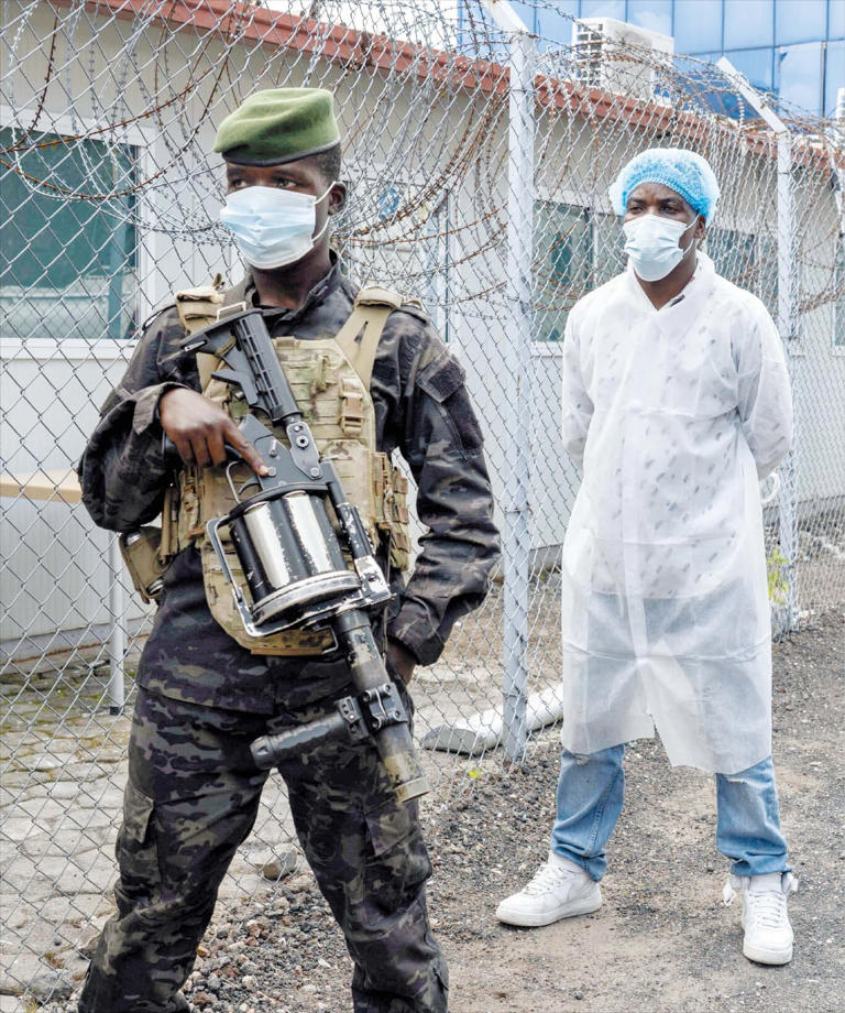 Deadly Ebola variant spreads without vaccines in DR Congo