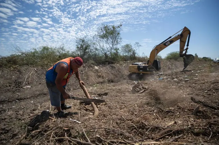 Culiacán avanza en limpieza de arroyos y canales para prevenir ...