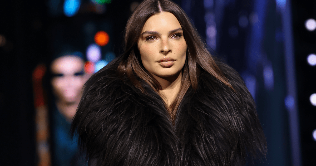 Emily Ratajkowski Puts on a Leggy Display in Tiny Coat as Micro Minidress