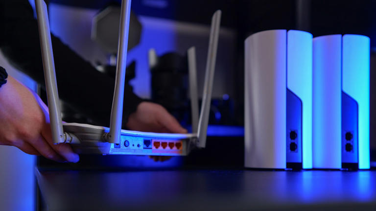 Scientists show that routers can be used to track your movements ...