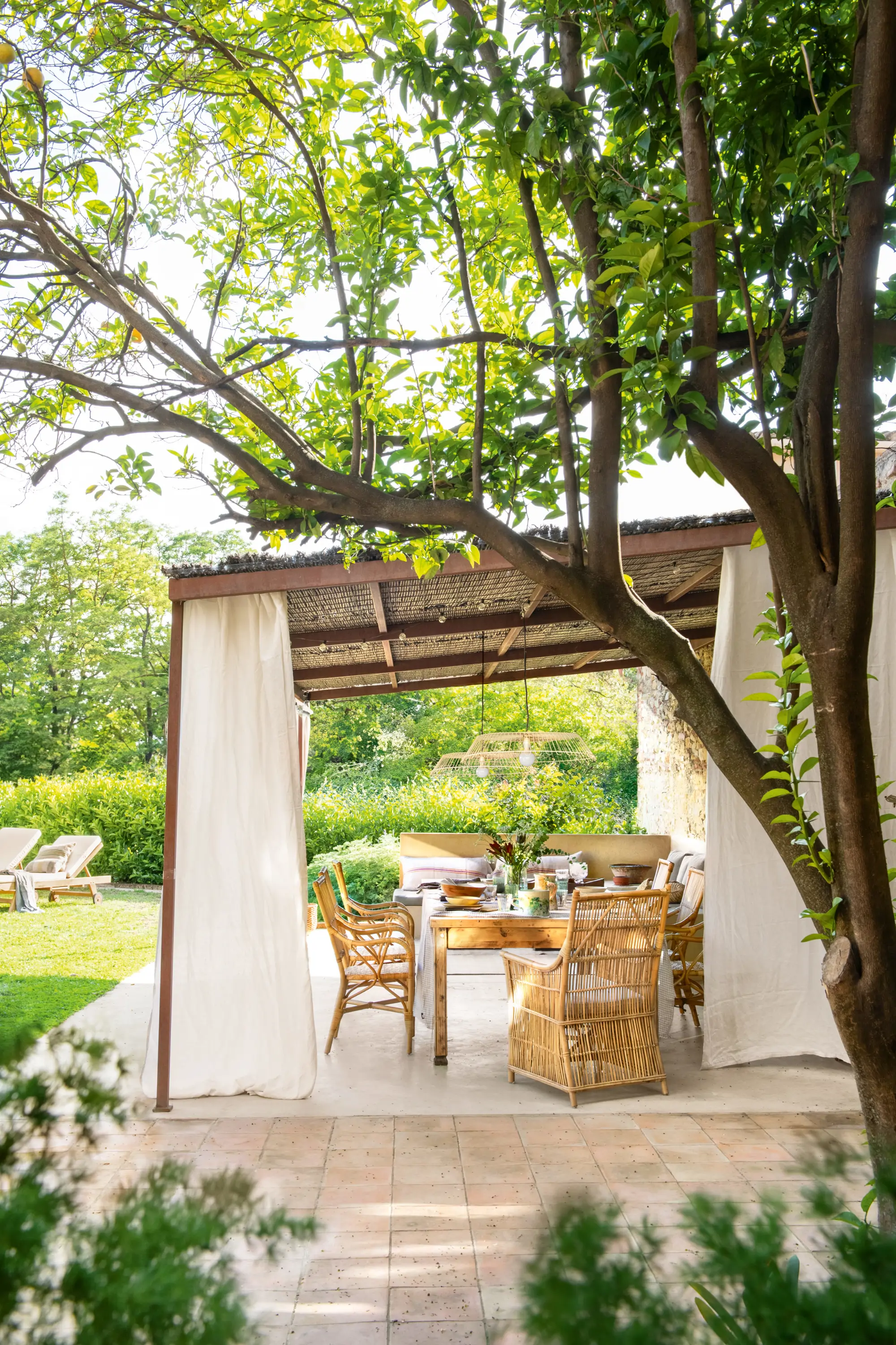 Terrazas, patios y porches muy sugerentes para sacar muchas ideas en mayo