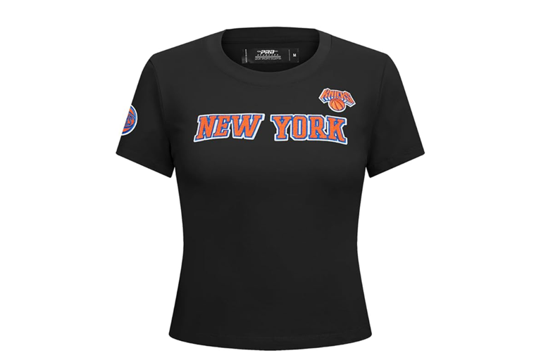 These sporty-chic Knicks fashion collabs are a style slam dunk