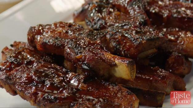 Grilling country style ribs