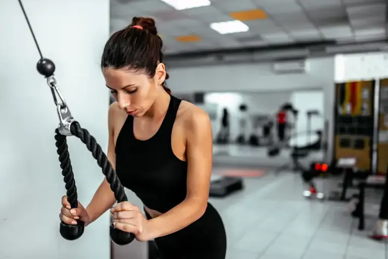 Cómo entrenar el abdomen: ¿son realmente efectivas las planchas?